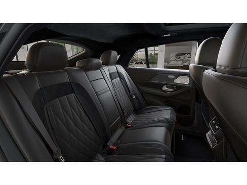 New 2026 Mercedes-Benz GLE 63 AMG S image 5