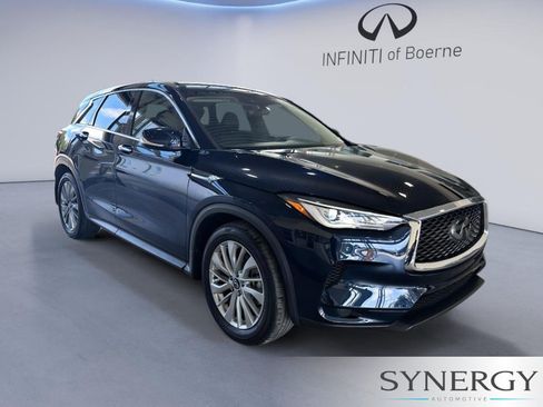 Certified 2023 INFINITI QX50 Pure AWD/4WD image 3