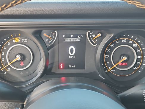 Used 2024 Jeep Wrangler Sport S image 14