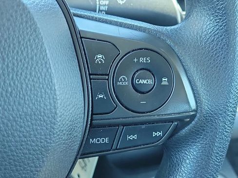 Used 2023 Toyota Corolla LE FWD image 20