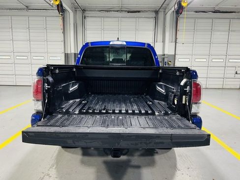 Used 2023 Toyota Tacoma Limited image 11