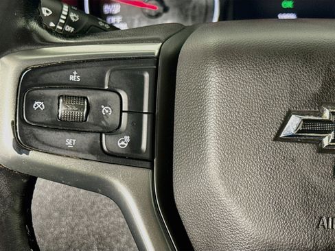 Used 2020 Chevrolet Silverado 1500 LT w/ Texas Edition RWD image 11
