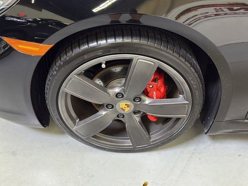 Used 2017 Porsche 718 Cayman S image 21