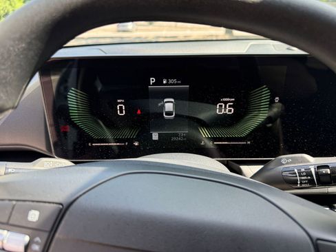 Used 2025 Kia K4 FWD image 39