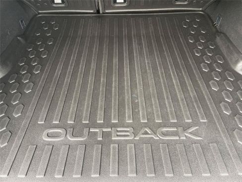 Used 2020 Subaru Outback Touring XT AWD/4WD image 16