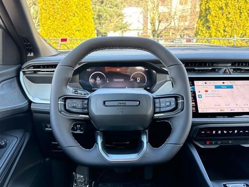 New 2026 Jeep Cherokee Laredo AWD/4WD image 9