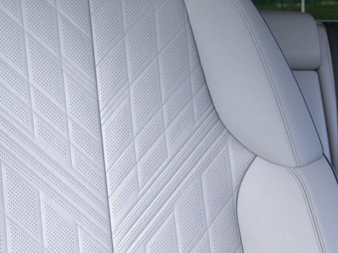 New 2026 Cadillac Optiq V w/ Carbon Fiber Package AWD/4WD image 21