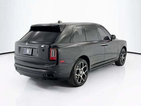 Certified 2022 Rolls-Royce Cullinan Black Badge w/ Dark Exterior Package AWD/4WD image 5