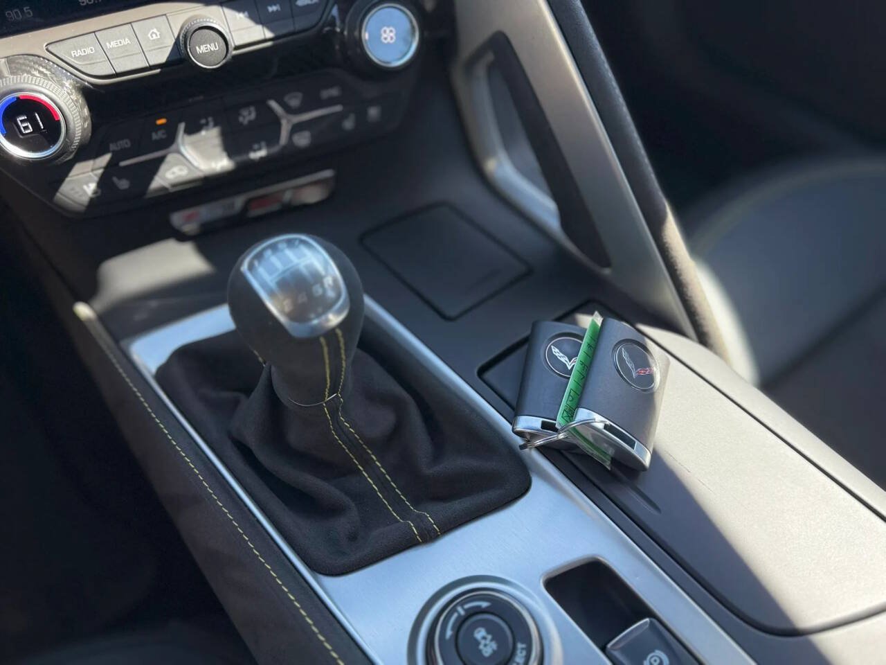 Used 2018 Chevrolet Corvette Z06 RWD image 18