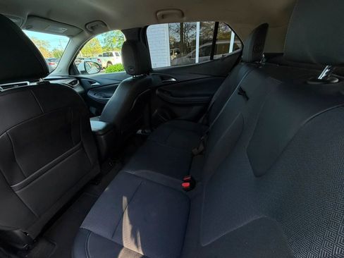 Used 2023 Buick Encore GX Select w/ Safety Package II FWD image 15