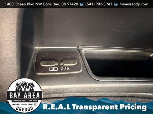 Used 2022 Subaru Ascent Limited w/ Technology Package AWD/4WD image 29