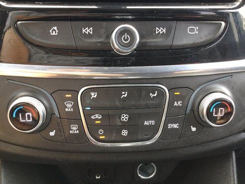 Used 2019 Chevrolet Traverse LT AWD/4WD image 33