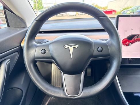 Used 2018 Tesla Model 3 Long Range AWD/4WD image 26