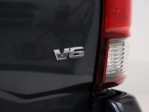 Used 2023 Toyota Tacoma SR image 13