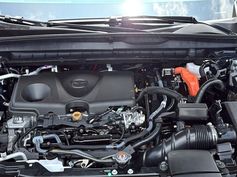 Certified 2025 MAZDA CX-50 2.5 Hybrid w/ Premium Plus Pkg AWD/4WD image 31