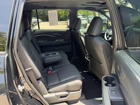 Certified 2022 Honda Passport EX-L image 17