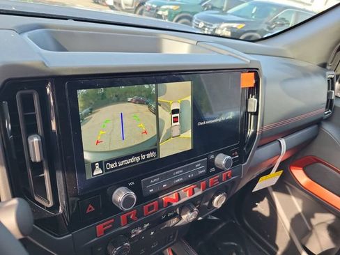 New 2026 Nissan Frontier PRO-4X w/ Pro Premium Package AWD/4WD image 16