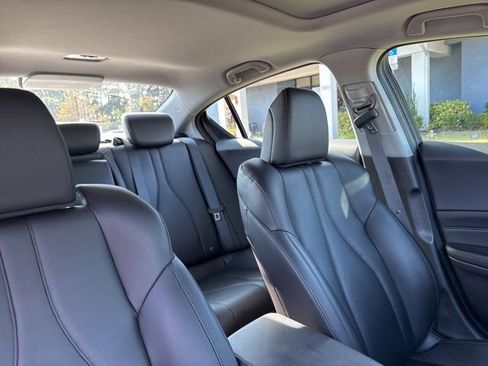 Used 2019 Acura ILX image 12