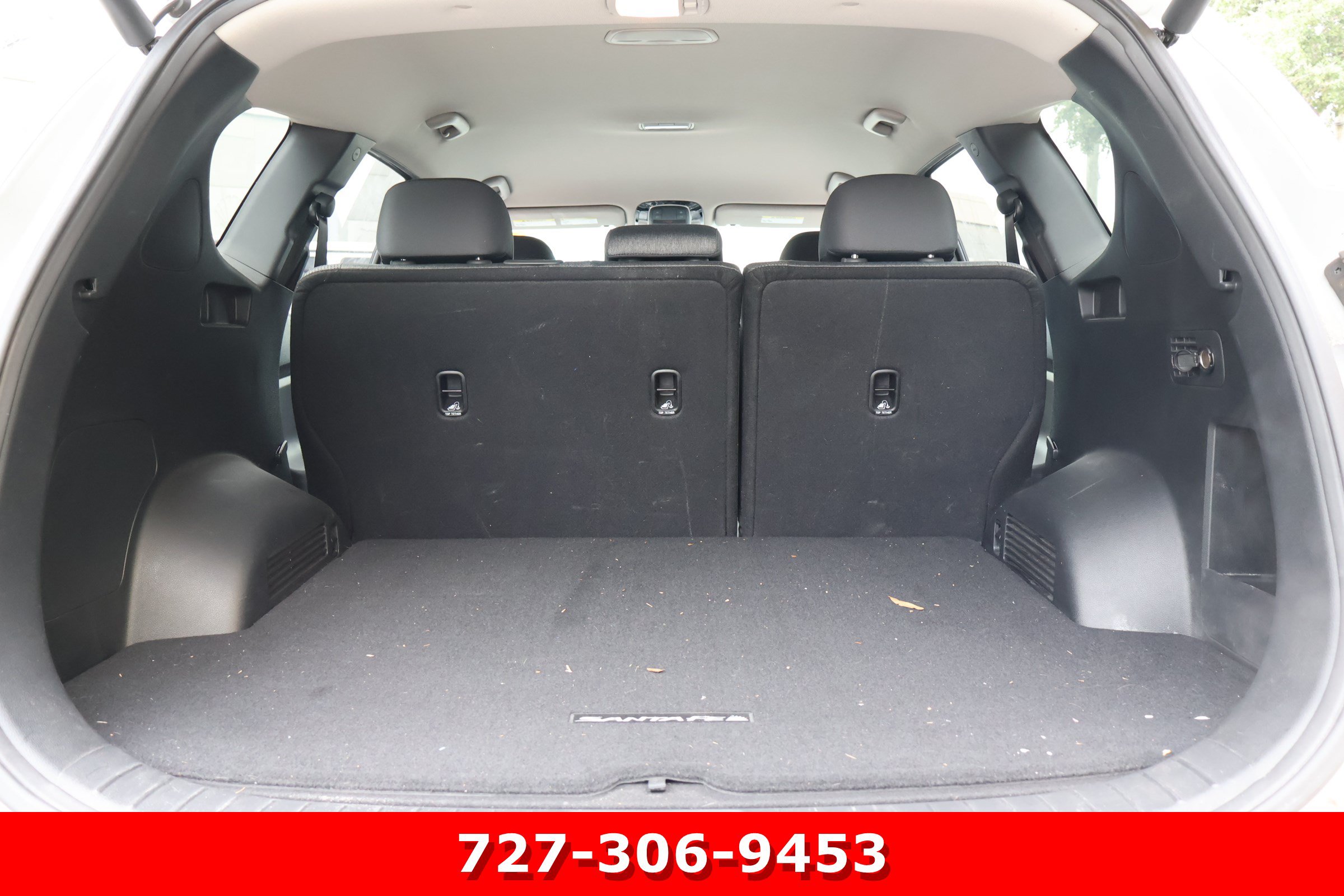 Used 2023 Hyundai Santa Fe SEL FWD image 18