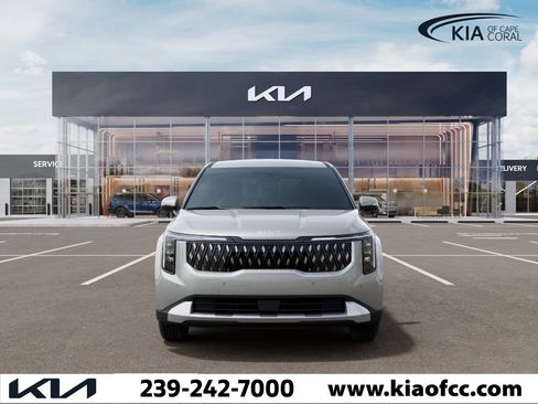 New 2026 Kia Carnival EX FWD image 2