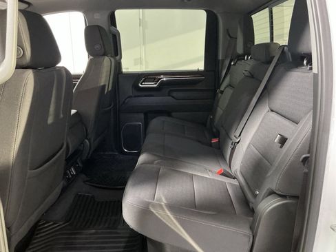 Used 2024 GMC Sierra 3500 SLE image 30
