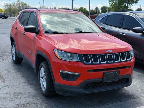 Used 2018 Jeep Compass Sport AWD/4WD image 1