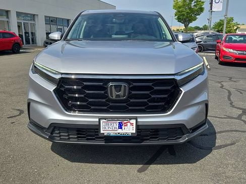 Used 2024 Honda CR-V EX image 2