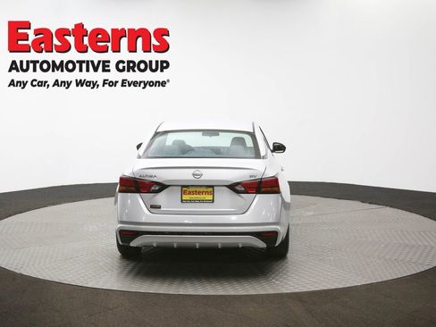 Used 2023 Nissan Altima 2.5 SV image 36