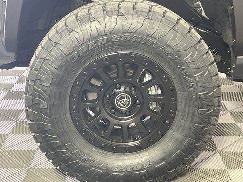 New 2026 Toyota Tacoma TRD Off-Road AWD/4WD image 9