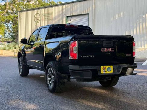 Used 2015 GMC Canyon SLE w/ All-Terrain Package RWD image 7