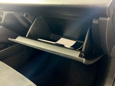 Used 2023 Mitsubishi Outlander SE image 34