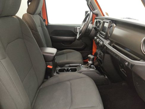 Used 2019 Jeep Wrangler Unlimited Sport S image 21