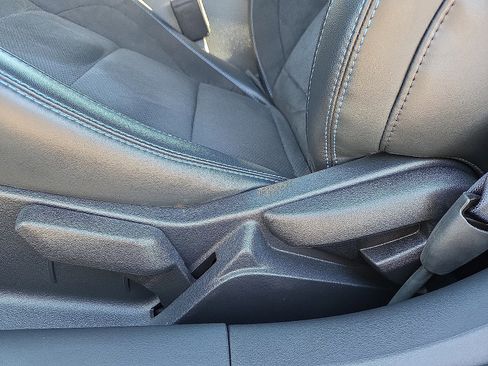 Used 2024 Ford Mustang Dark Horse image 15