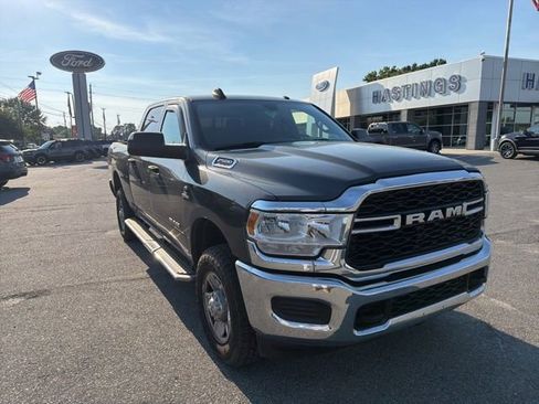 Used 2022 RAM 2500 Tradesman AWD/4WD image 1