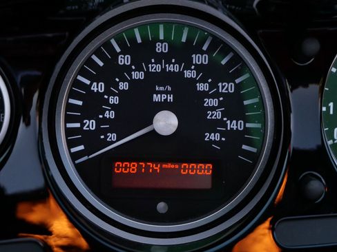 Used 2001 BMW Z8 RWD image 84
