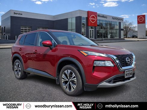 Used 2022 Nissan Rogue SV AWD/4WD image 1