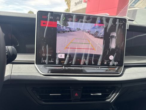 New 2026 Volkswagen Tiguan SE image 35