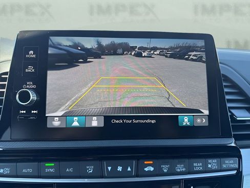 Used 2025 Honda Odyssey Sport-L image 22