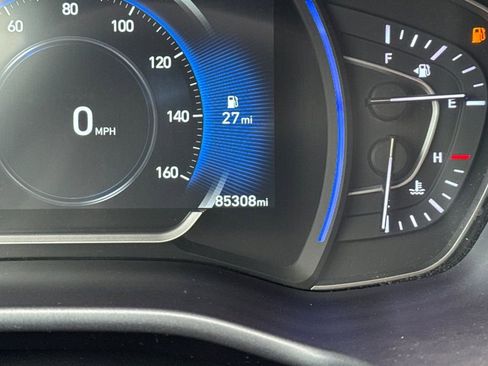 Used 2020 Hyundai Santa Fe SEL image 31