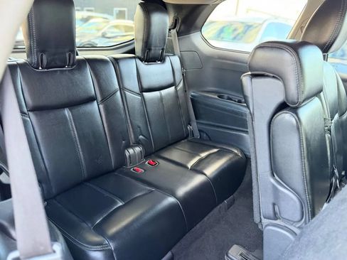 Used 2017 Nissan Pathfinder SL image 29