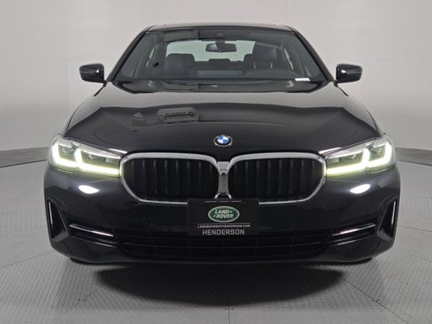 Used 2023 BMW 530i w/ Convenience Package image 8