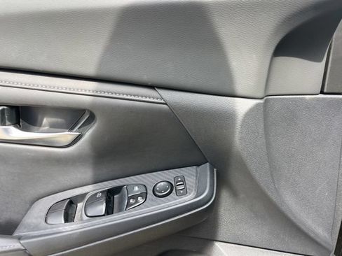Used 2021 Nissan Sentra S FWD image 12