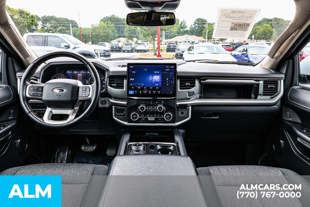Used 2024 Ford Expedition Max XLT RWD image 30