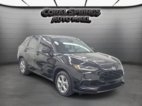 Used 2024 Honda HR-V LX image 1