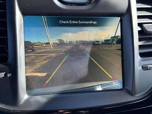 Used 2020 Chrysler 300 S RWD image 23