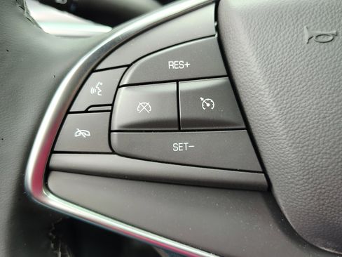 New 2025 Cadillac XT5 Luxury w/ LPO, Floor Liner Package image 19