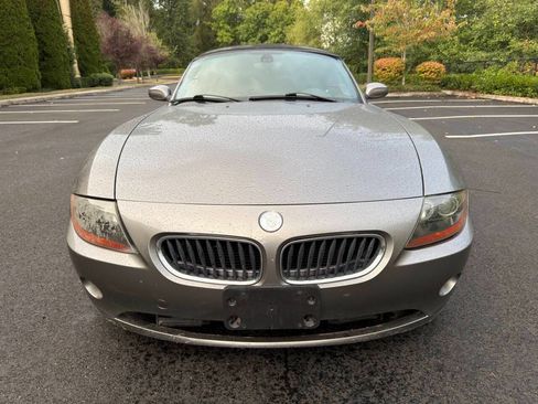 Used 2004 BMW Z4 2.5i image 2