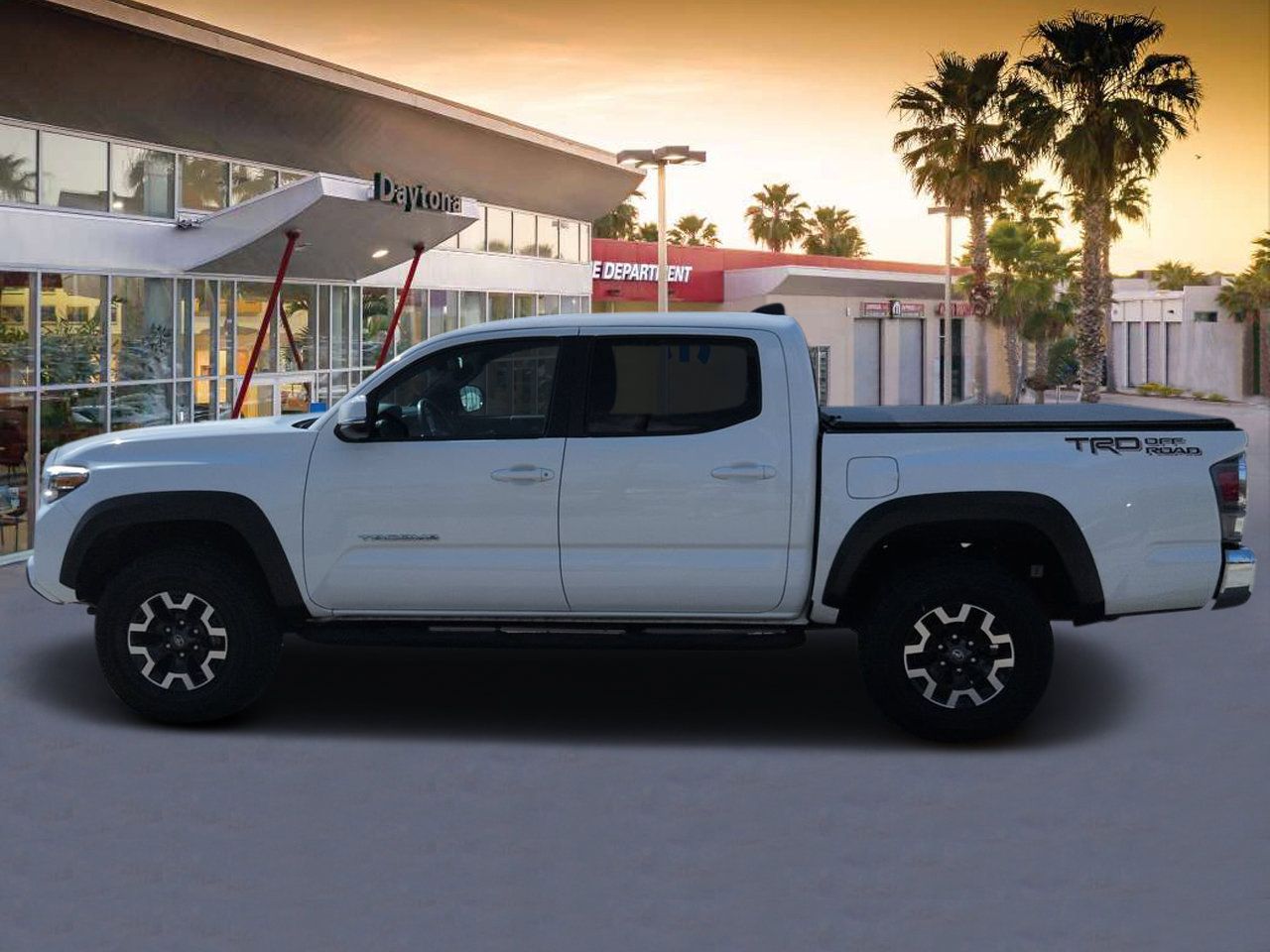 Used 2022 Toyota Tacoma TRD Off-Road RWD image 6