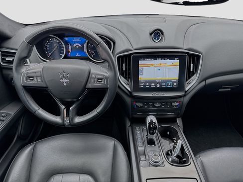 Used 2018 Maserati Ghibli image 15