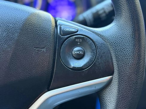 Used 2016 Honda Fit LX image 19